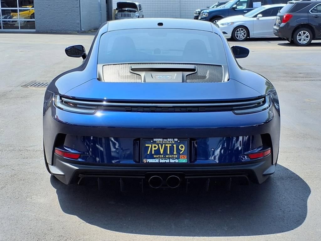 Used 2024 Porsche 911 GT3 RWD image 4