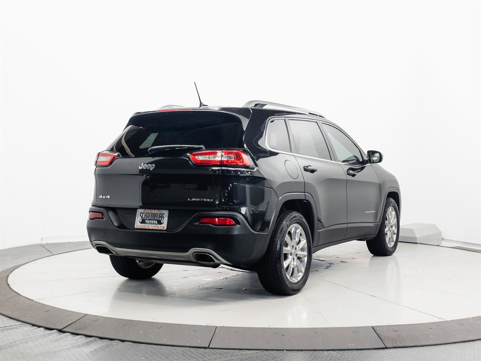 Used 2015 Jeep Cherokee Limited AWD/4WD image 13