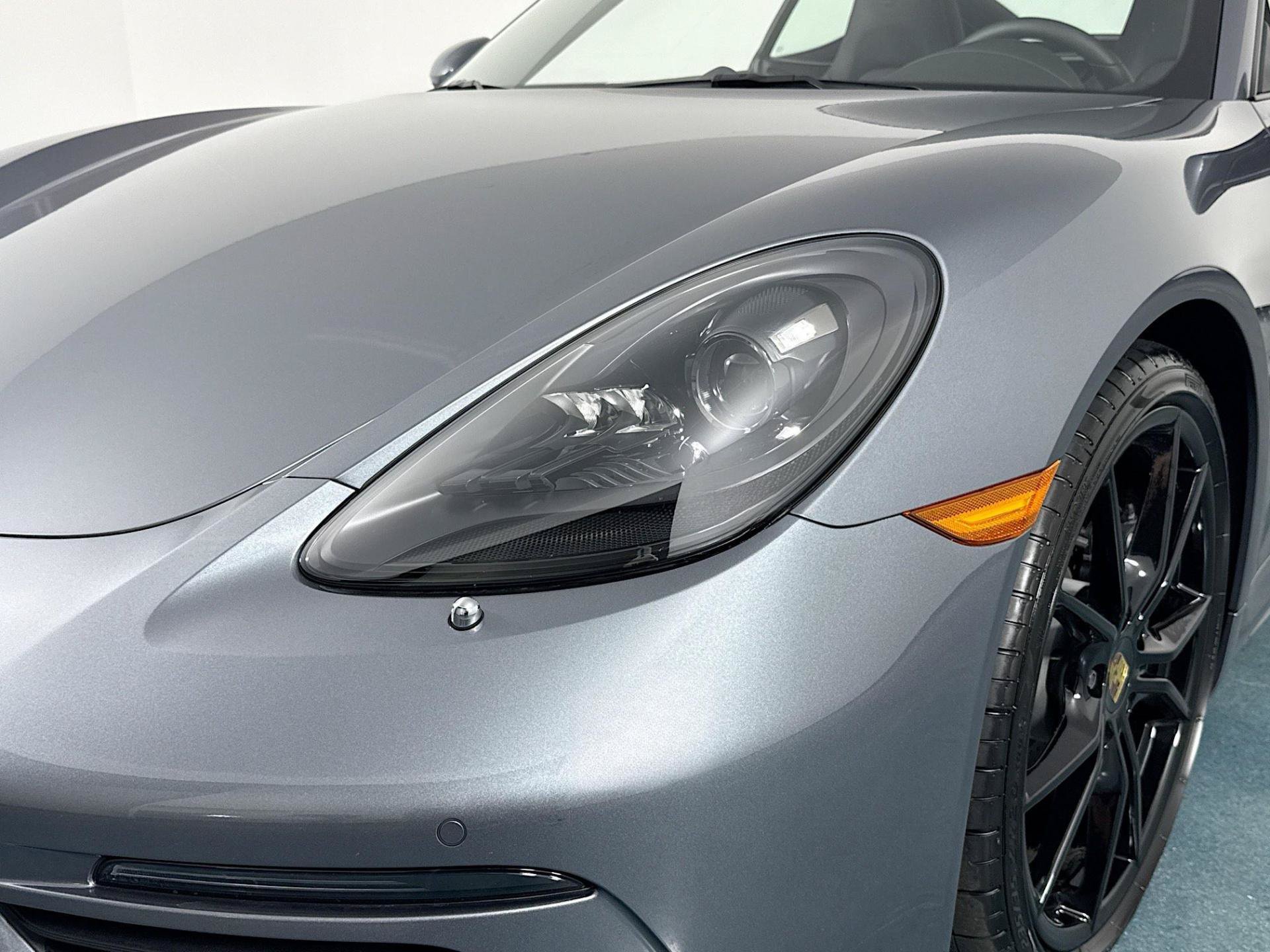 Used 2025 Porsche 718 Cayman RWD image 51