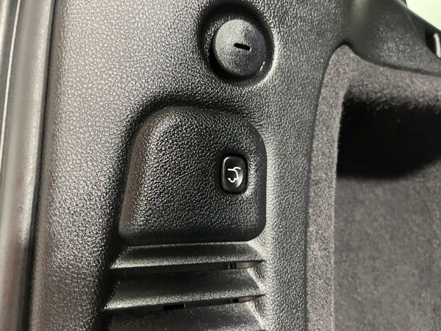 Used 2023 Dodge Durango GT AWD/4WD image 43