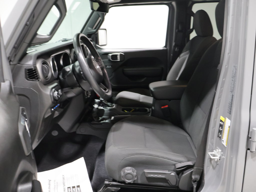 Used 2023 Jeep Wrangler Unlimited w/ Cold Weather Group AWD/4WD image 11