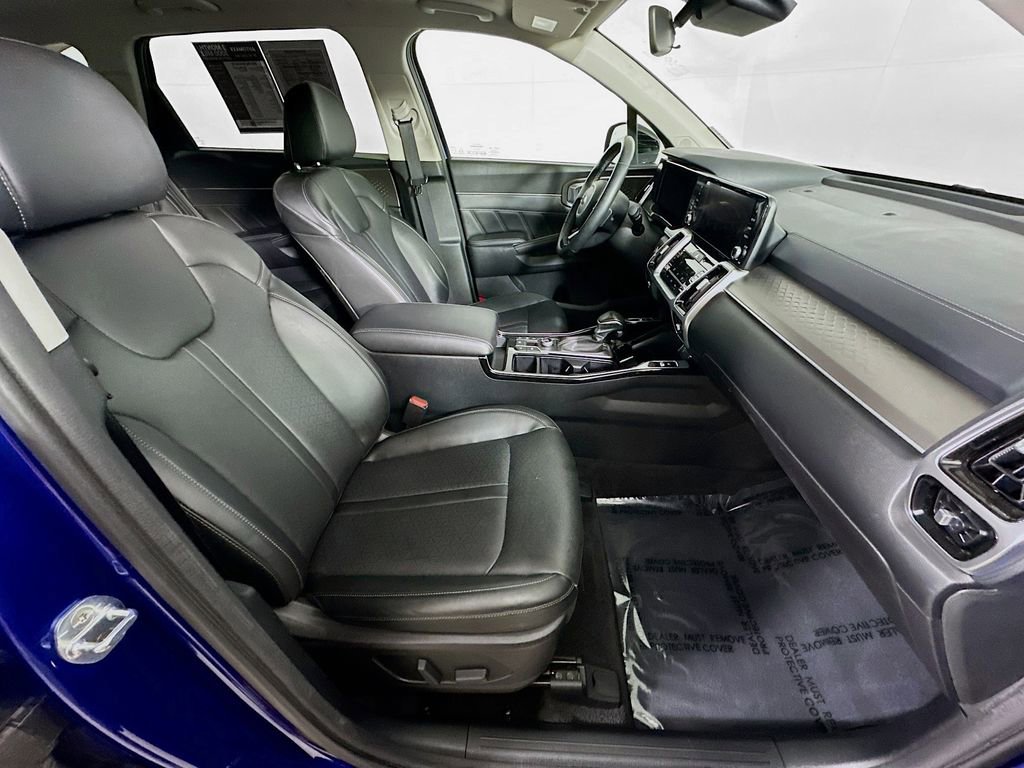 Used 2021 Kia Sorento SX image 11