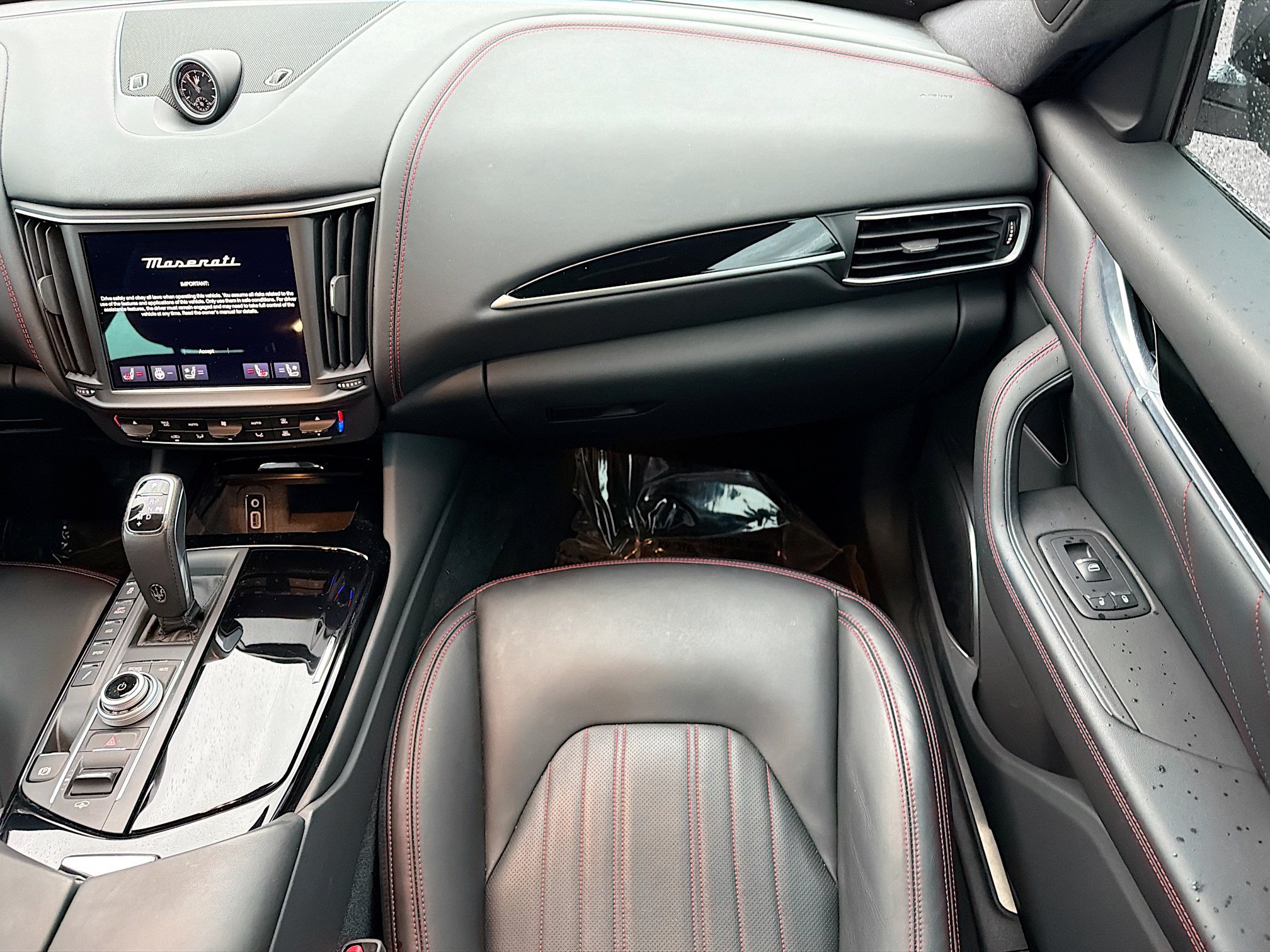 Certified 2023 Maserati Levante GT AWD/4WD image 18