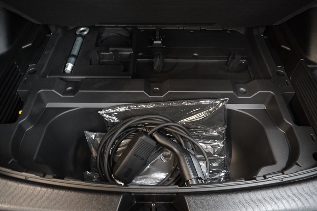 Used 2024 Chevrolet Equinox EV RS AWD/4WD image 12