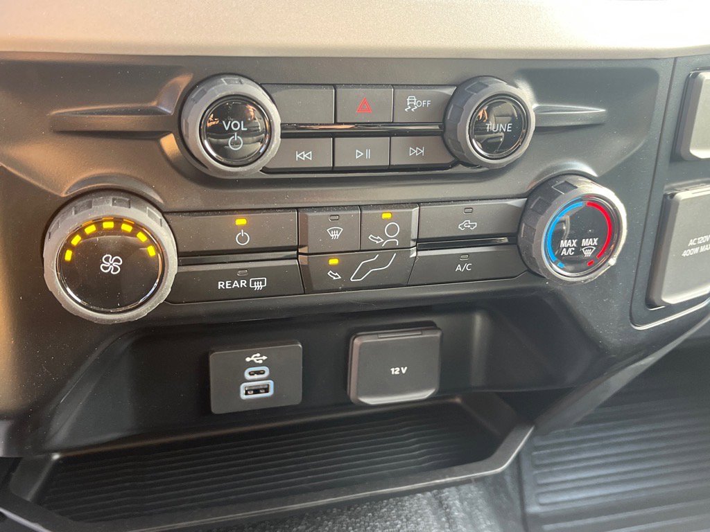 New 2026 Ford F350 XL w/ XL Chrome Package image 15