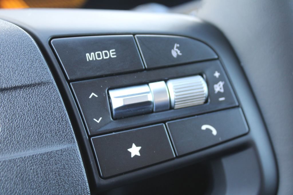 New 2026 Kia Sportage EX image 31