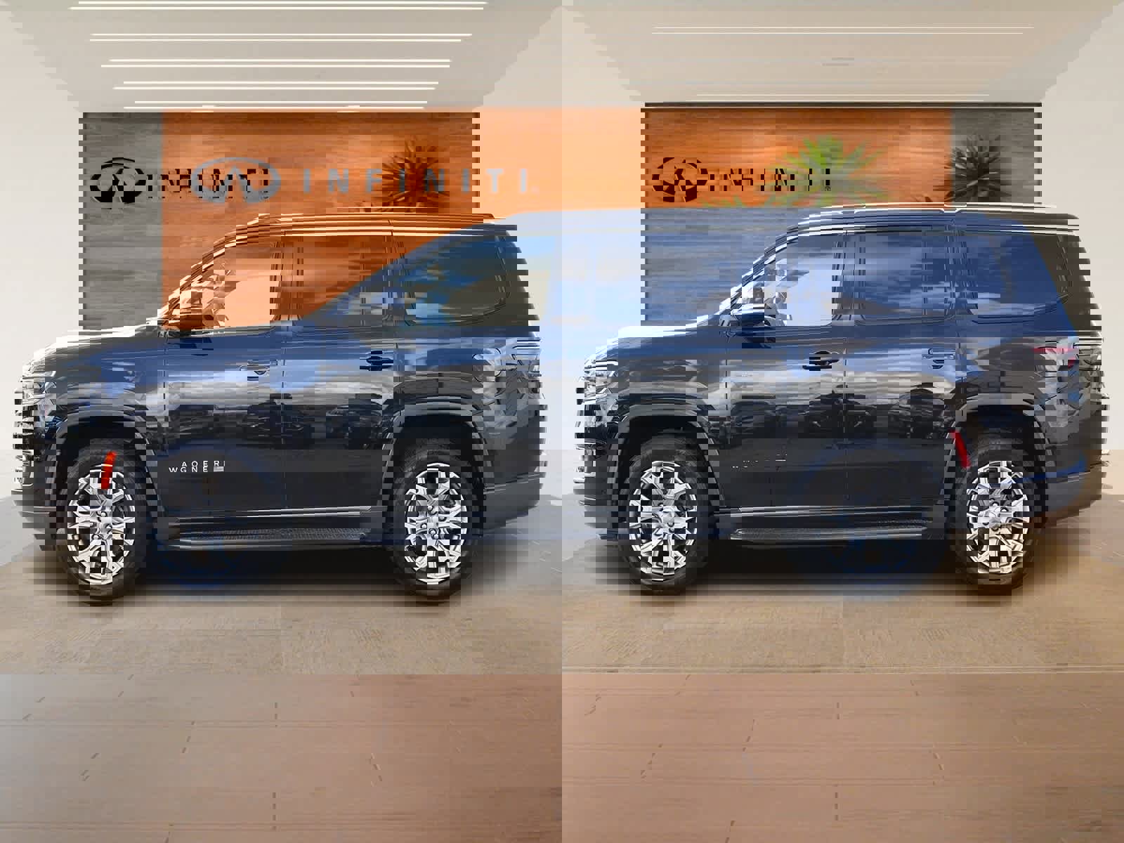 Used 2022 Jeep Wagoneer Series II image 4