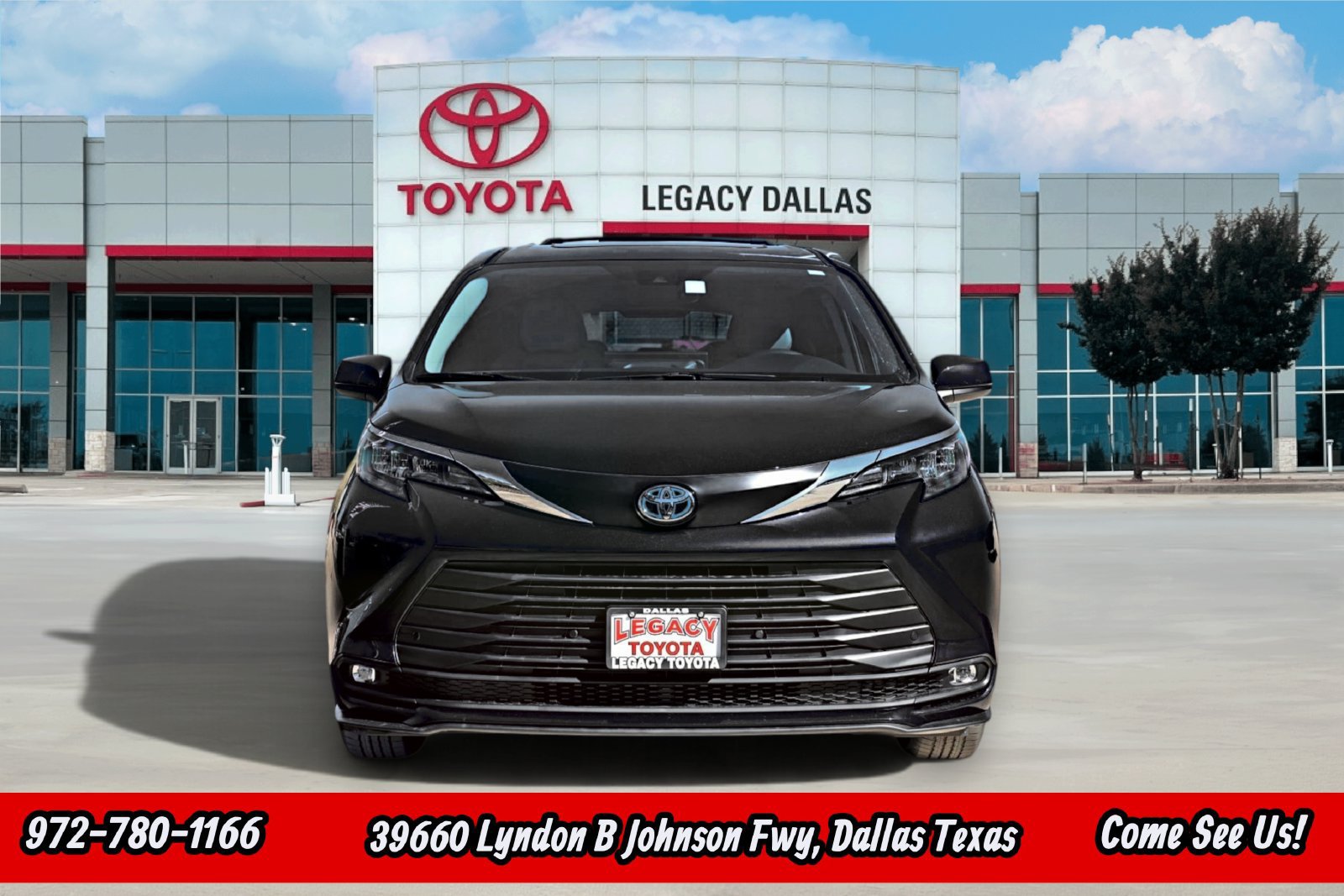 New 2026 Toyota Sienna XLE FWD image 6