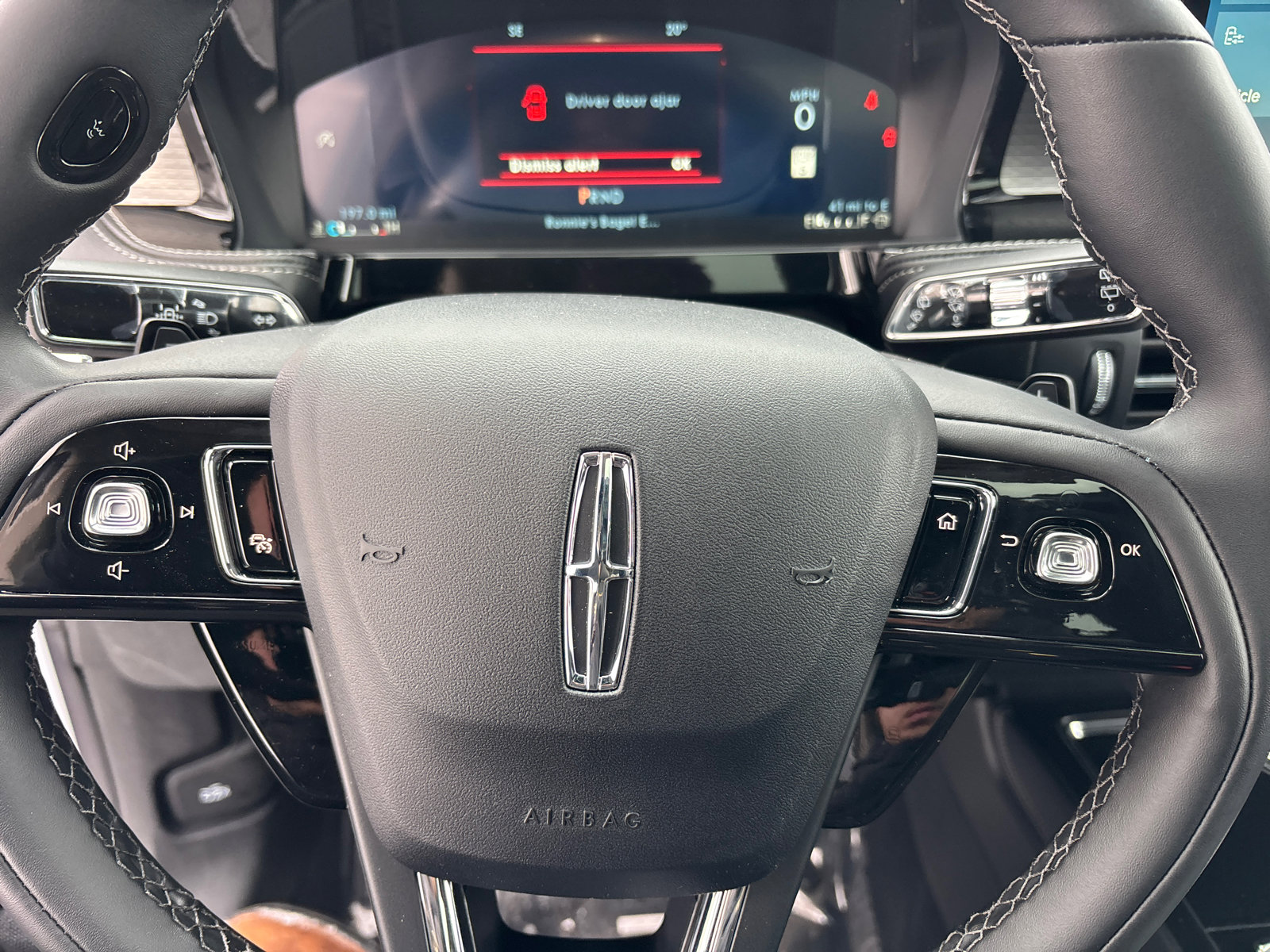 New 2026 Lincoln Corsair Premiere AWD/4WD image 16