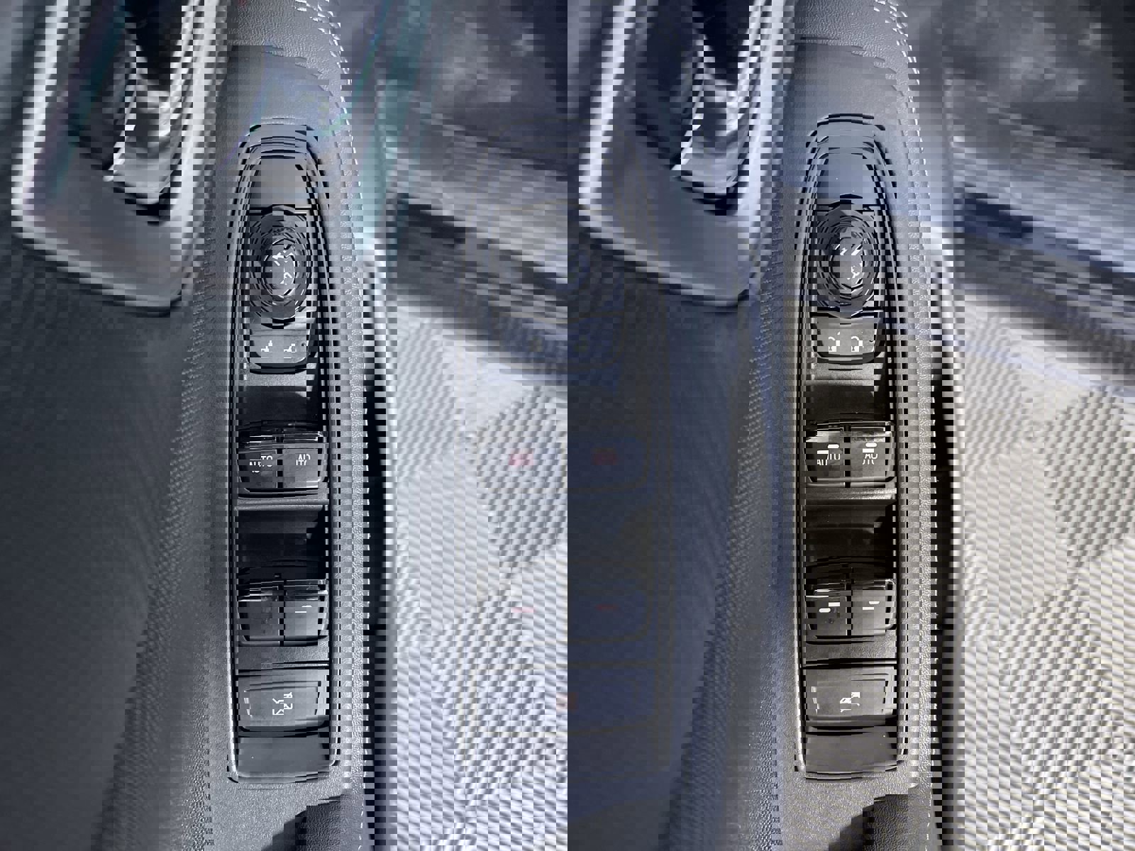 Used 2023 Subaru Forester Premium image 14