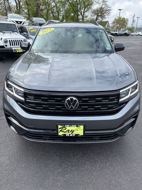 Used 2023 Volkswagen Atlas SEL R-Line AWD/4WD image 8