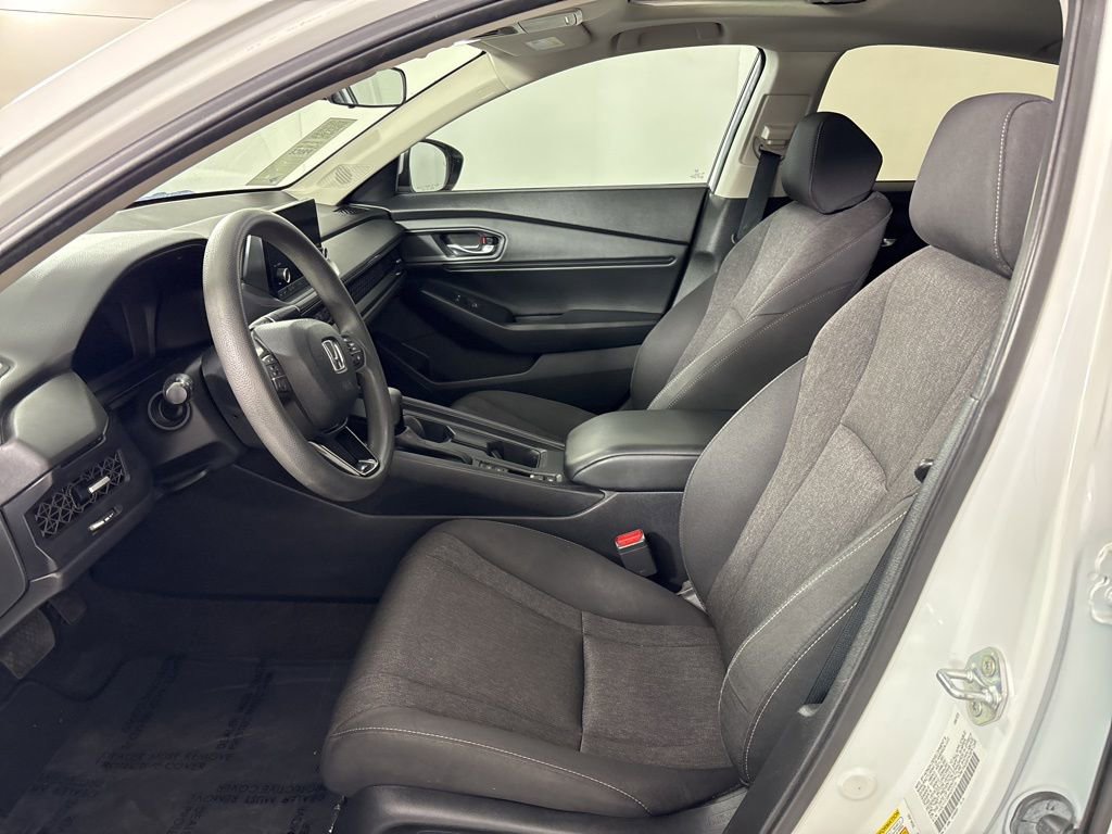 Used 2023 Honda Accord EX image 22