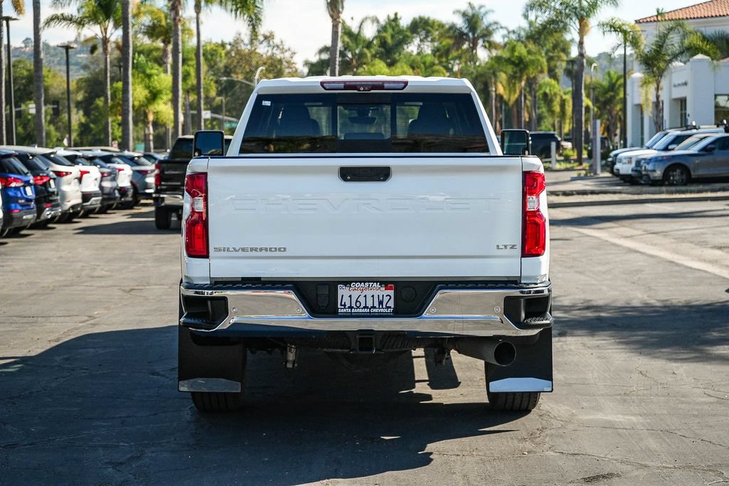 Used 2020 Chevrolet Silverado 2500 LTZ w/ LTZ Premium Package AWD/4WD image 5
