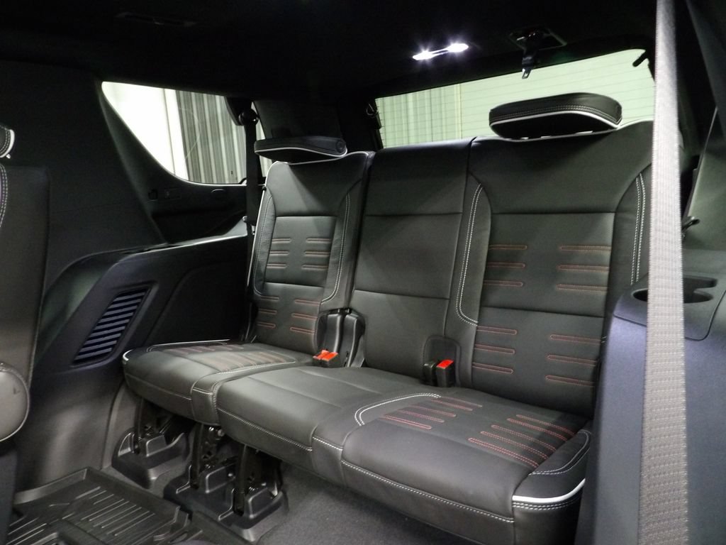 Used 2026 GMC Yukon AT4 Ultimate AWD/4WD image 18