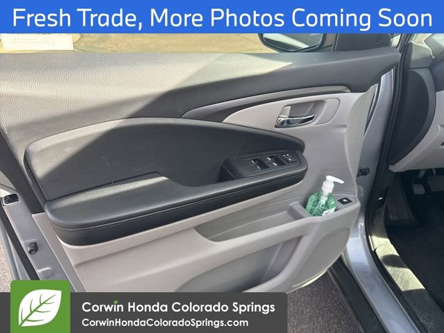 Used 2020 Honda Pilot EX image 9