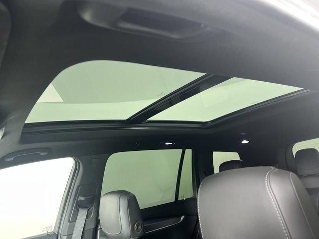 Certified 2022 Cadillac XT6 Luxury FWD image 19