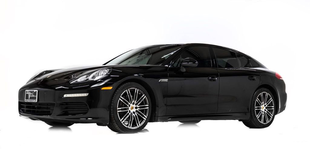 Used 2016 Porsche Panamera Edition image 6