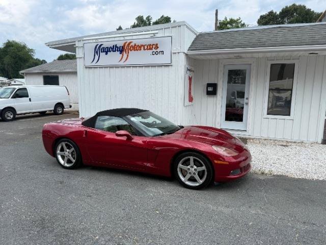 Used 2005 Chevrolet Corvette Convertible w/ Preferred Equipment Group RWD image 1