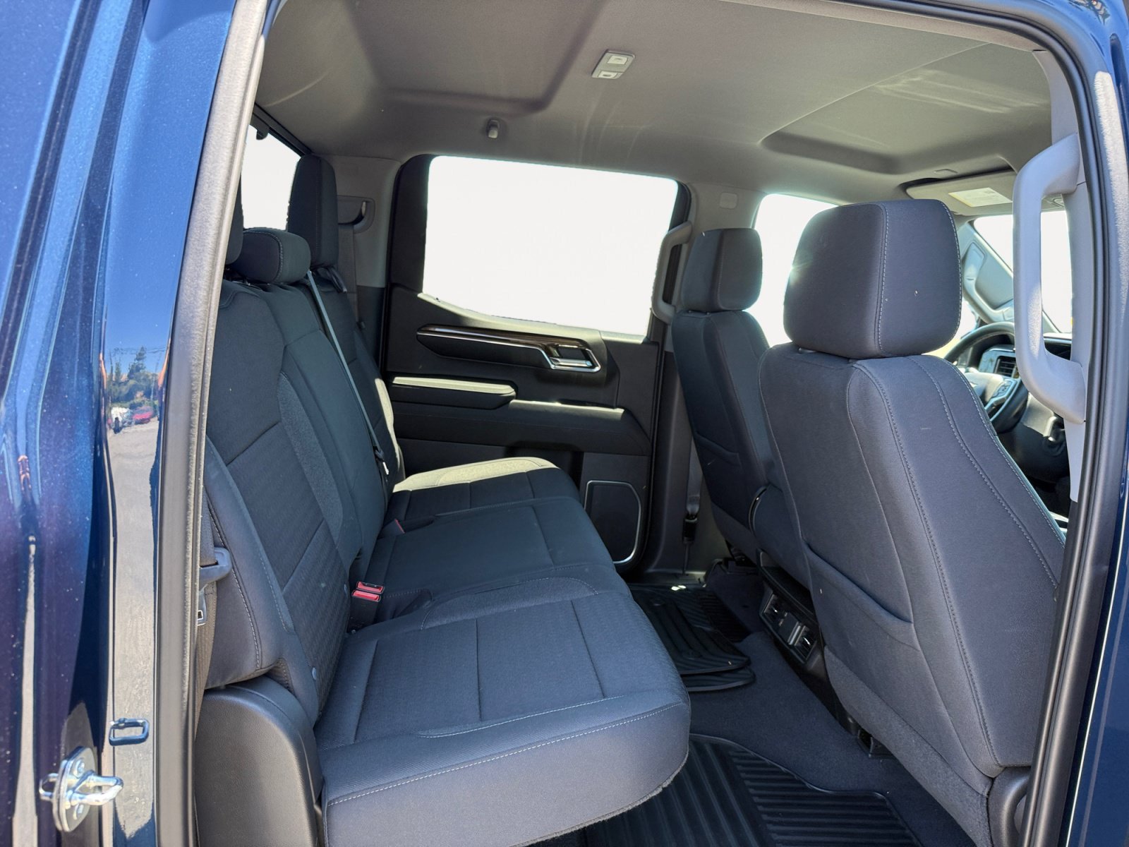 Used 2023 Chevrolet Silverado 1500 LT w/ All Star Edition Plus RWD image 18