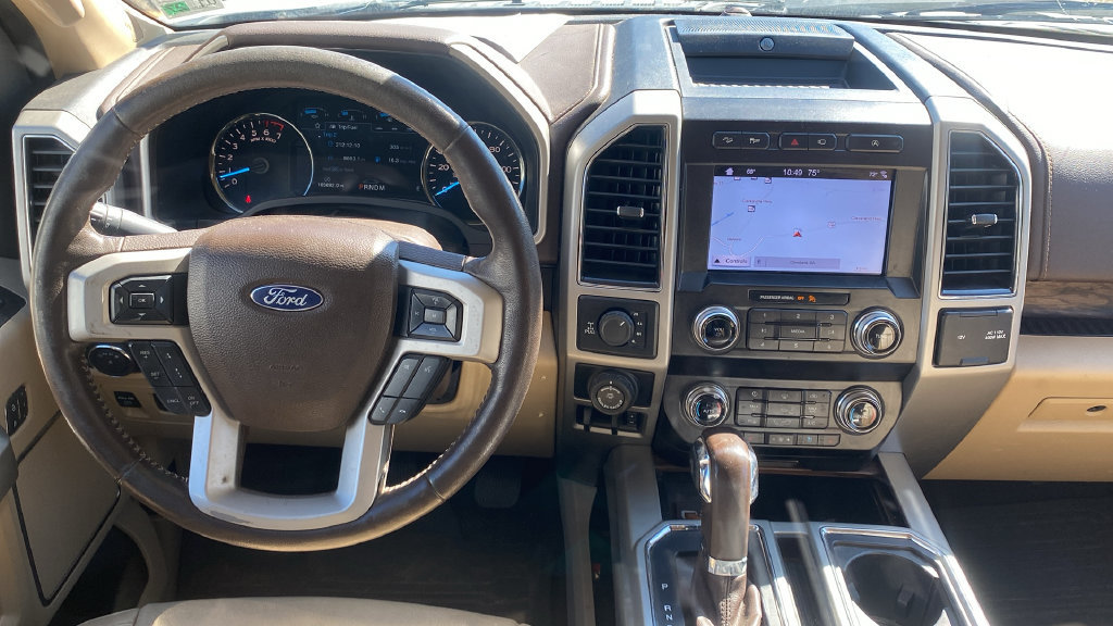 Used 2019 Ford F150 Lariat w/ Equipment Group 502A Luxury AWD/4WD image 20