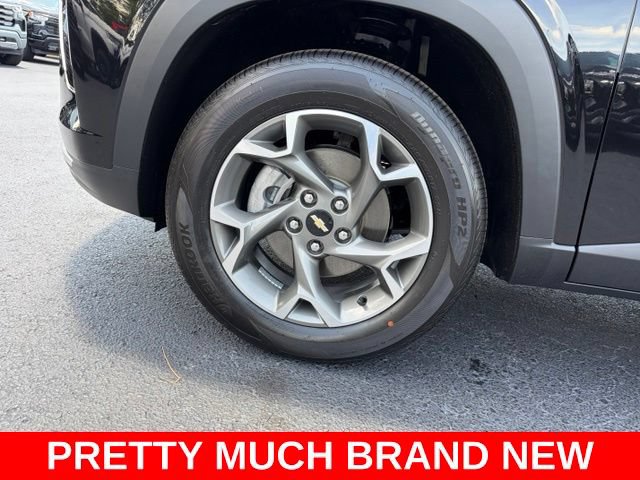 Certified 2026 Chevrolet Trax LT w/ LT Convenience Package FWD image 9