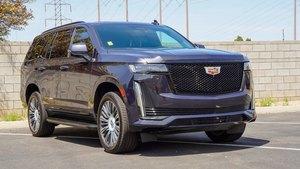 Used 2023 Cadillac Escalade Sport Platinum image 5