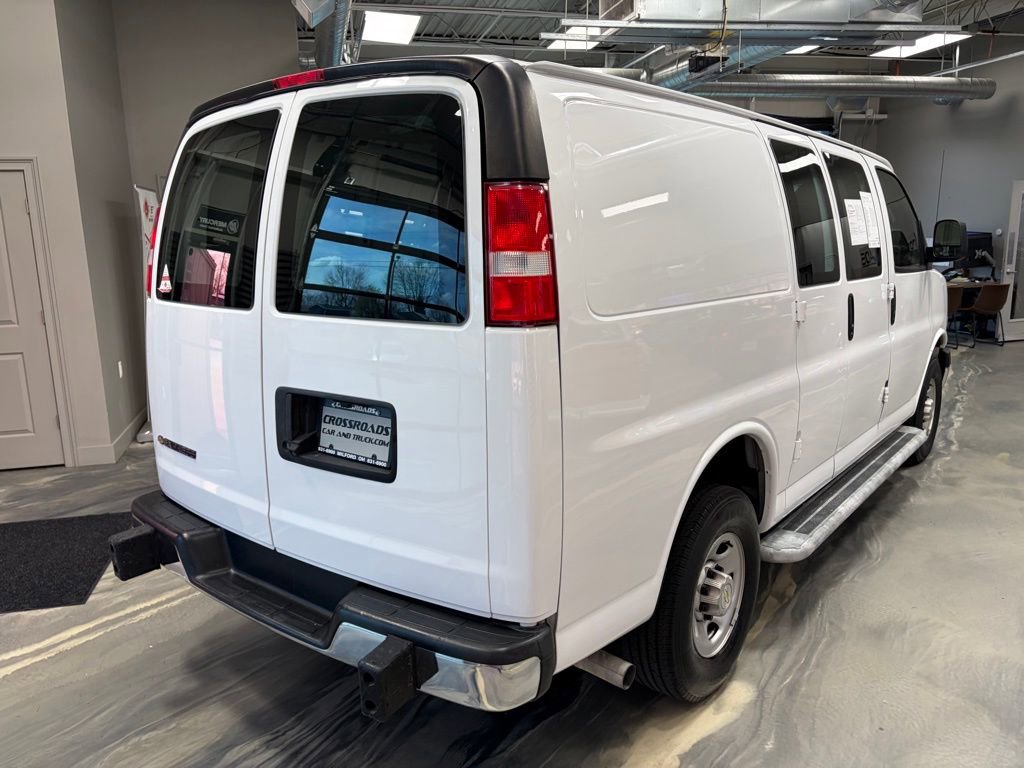Used 2022 Chevrolet Express 2500 w/ Driver Convenience Package image 20