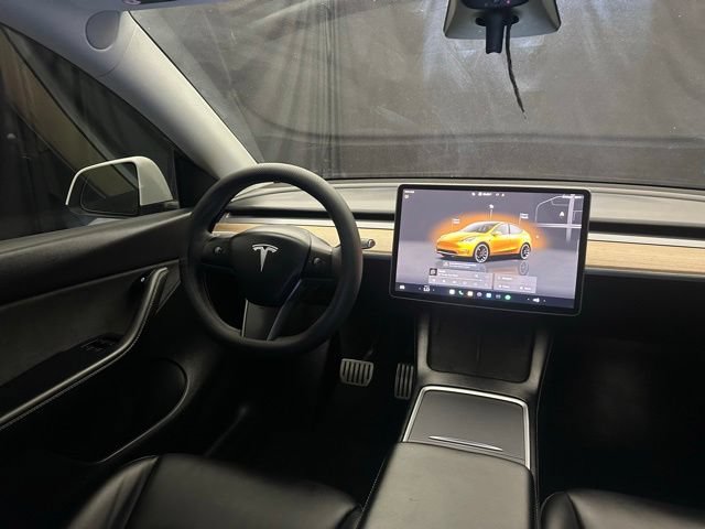 Used 2022 Tesla Model Y Performance AWD/4WD image 18