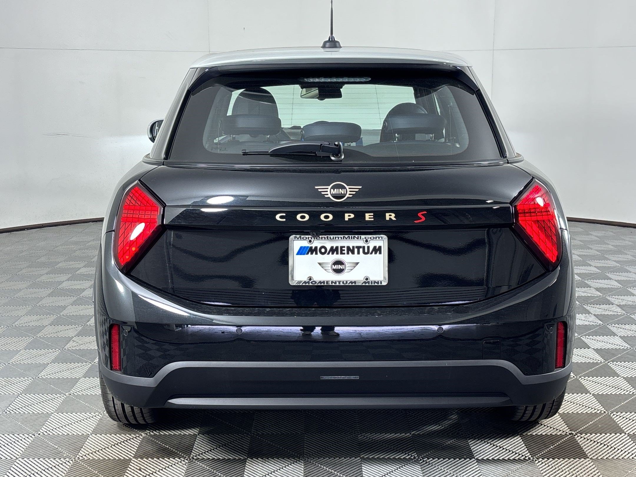 Used 2026 MINI Cooper S FWD image 9