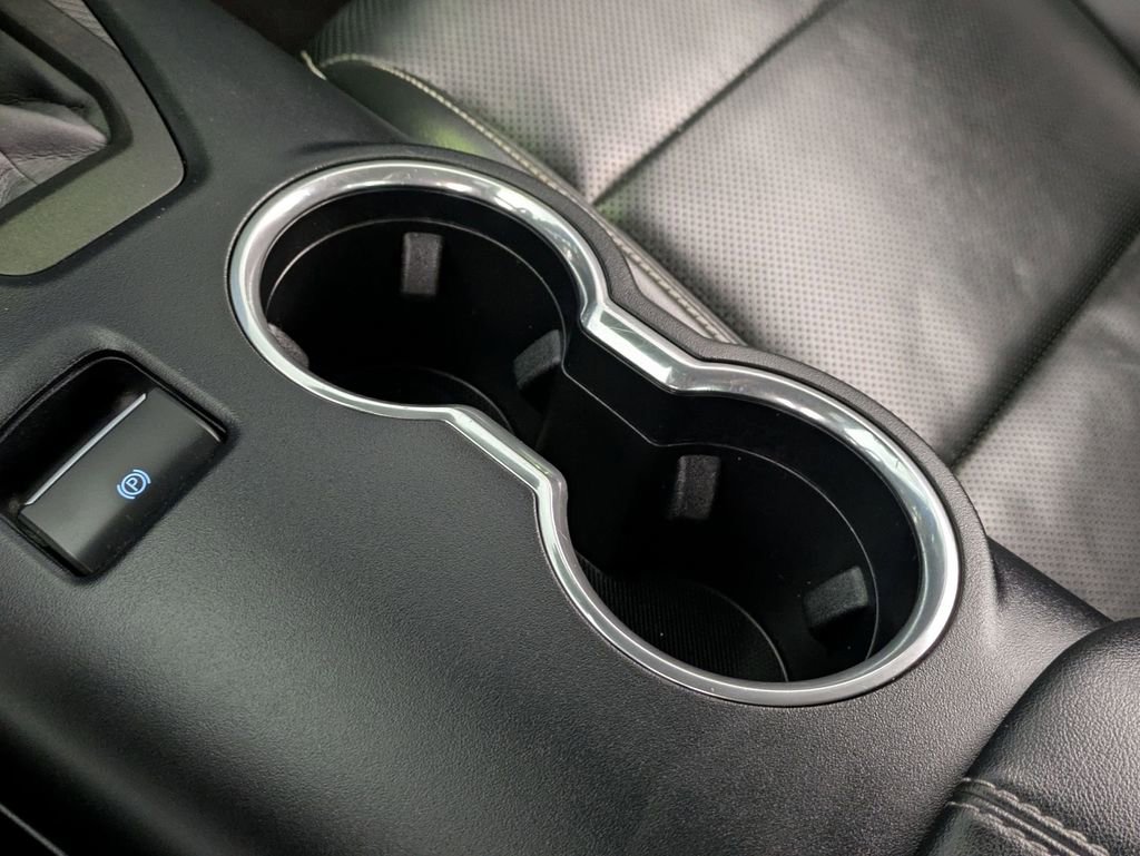 Used 2024 Ford Mustang Premium image 19