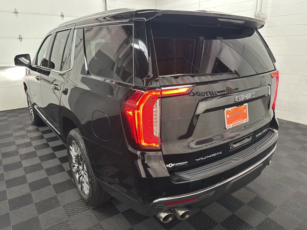 Used 2024 GMC Yukon Denali Ultimate AWD/4WD image 7