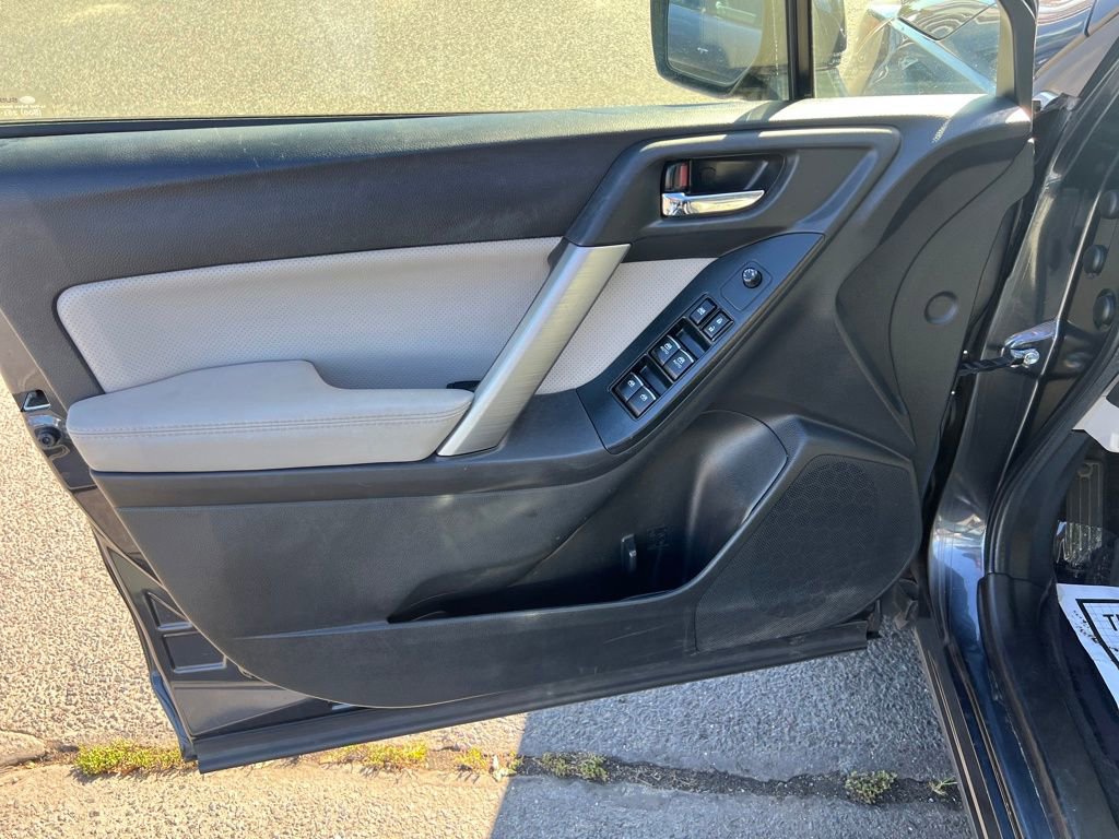 Used 2017 Subaru Forester 2.5i Limited image 11