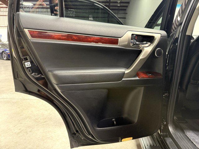 Used 2013 Lexus GX 460 Premium AWD/4WD image 37