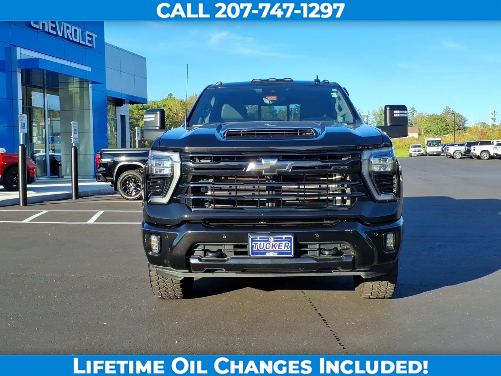 Used 2024 Chevrolet Silverado 2500 LTZ w/ LTZ Plus Package AWD/4WD image 2