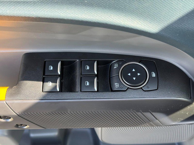 New 2026 Ford Maverick Tremor image 17
