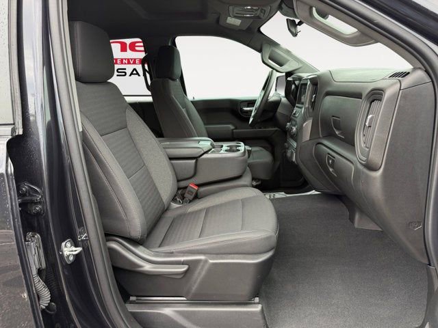 Used 2023 Chevrolet Silverado 1500 Custom image 15