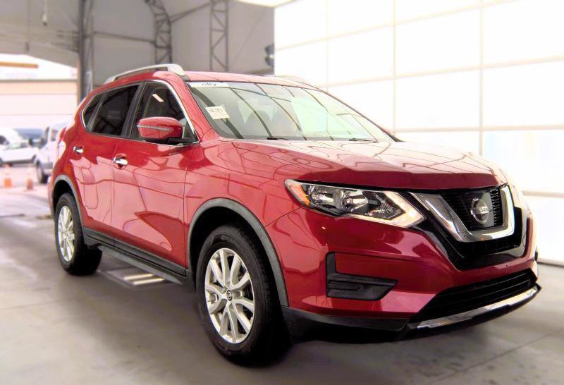 Used 2017 Nissan Rogue SV AWD/4WD image 2