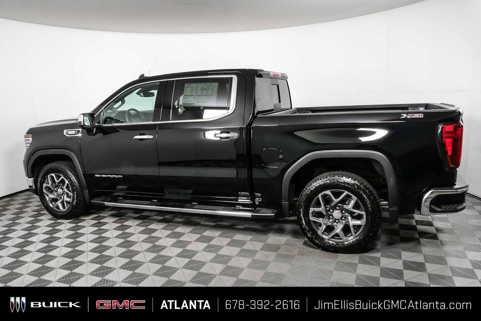 New 2026 GMC Sierra 1500 SLT w/ SLT Premium Plus Package AWD/4WD image 32