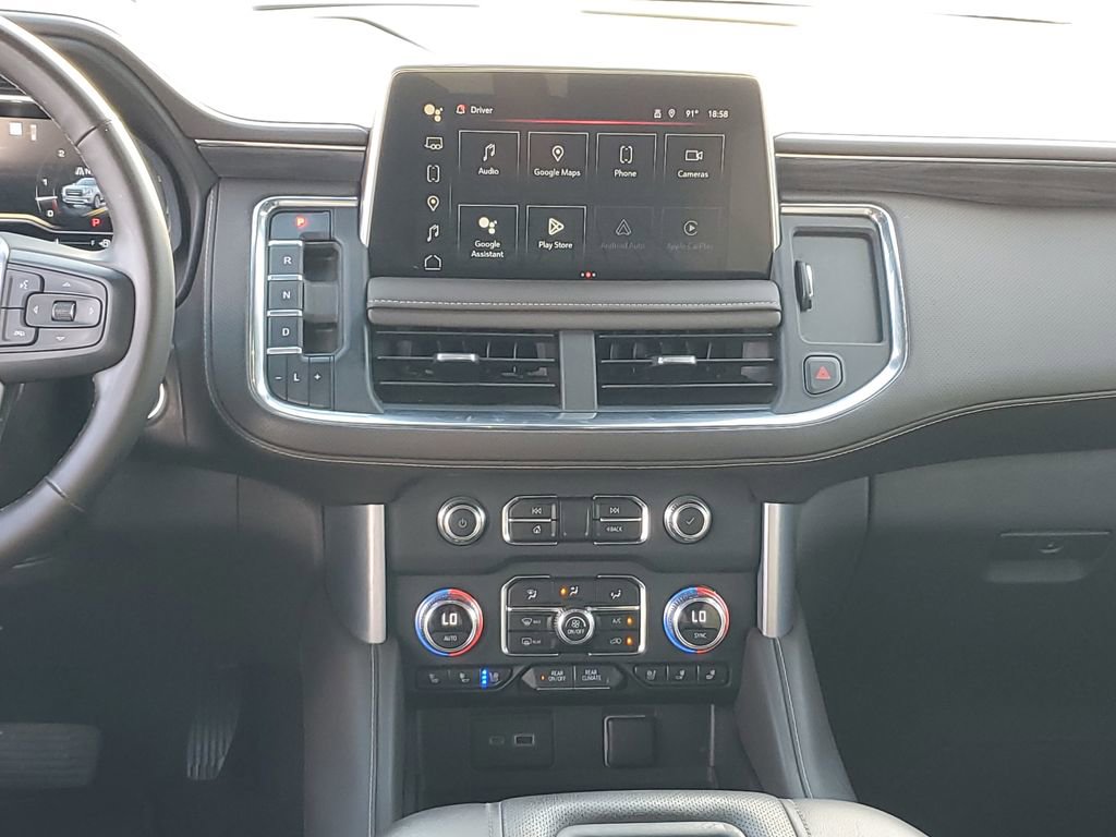Used 2023 GMC Yukon XL SLT w/ SLT Luxury Package RWD image 18