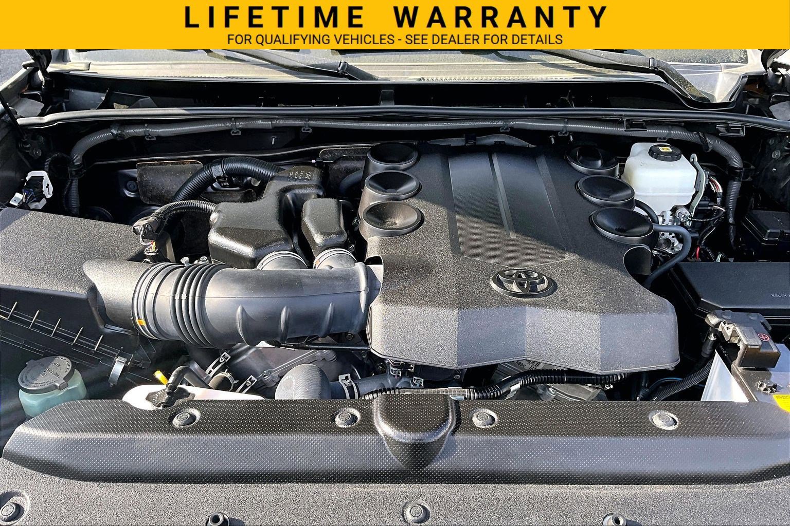 Used 2023 Toyota 4Runner Limited AWD/4WD image 10