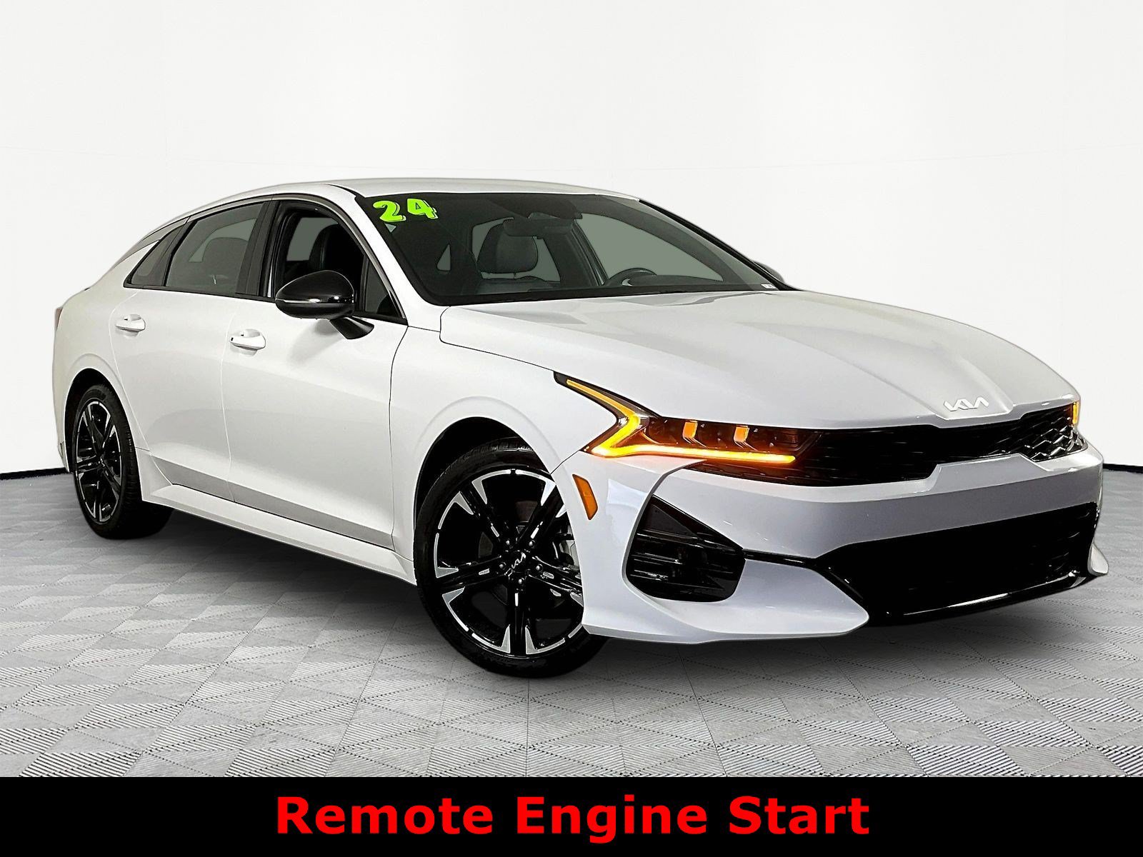 Certified 2024 Kia K5 GT-Line w/ GT-Line Premium Package AWD/4WD image 3