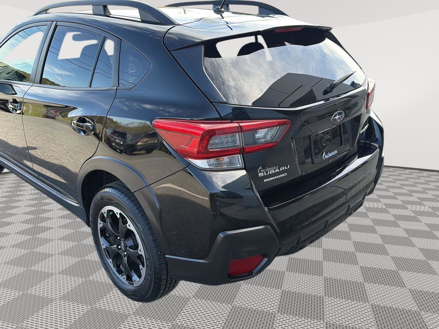 Used 2023 Subaru Crosstrek 2.0i image 8