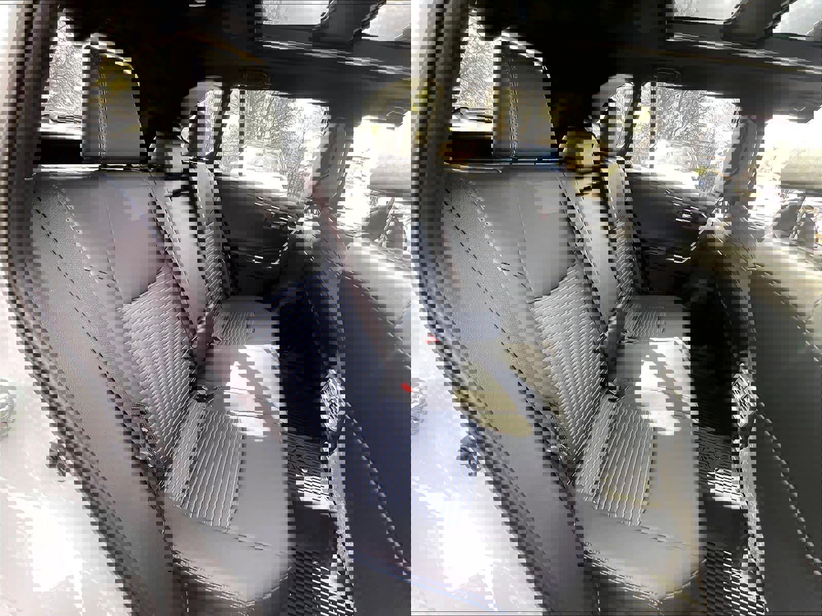 Used 2024 Toyota RAV4 XSE w/ Advanced Technology Package image 28