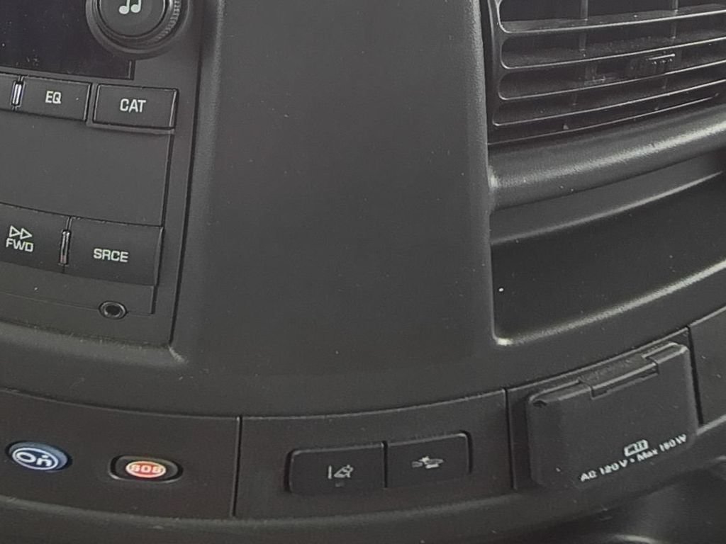 Certified 2025 Chevrolet Express 2500 w/ Driver Convenience Package RWD image 13