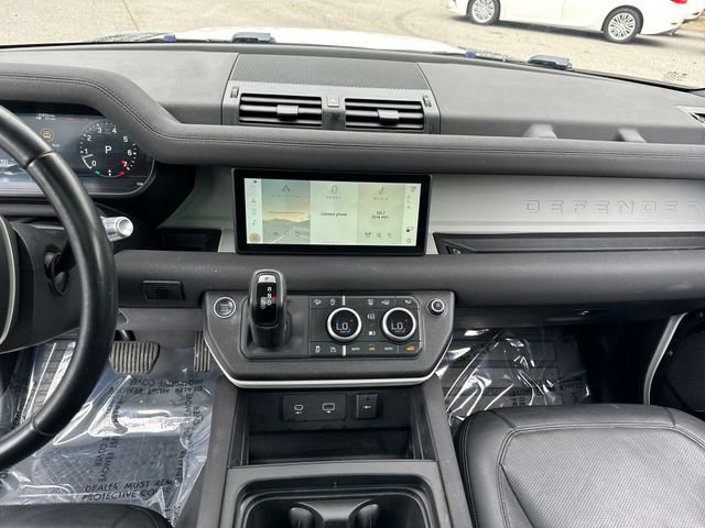 Used 2022 Land Rover Defender 110 S image 16