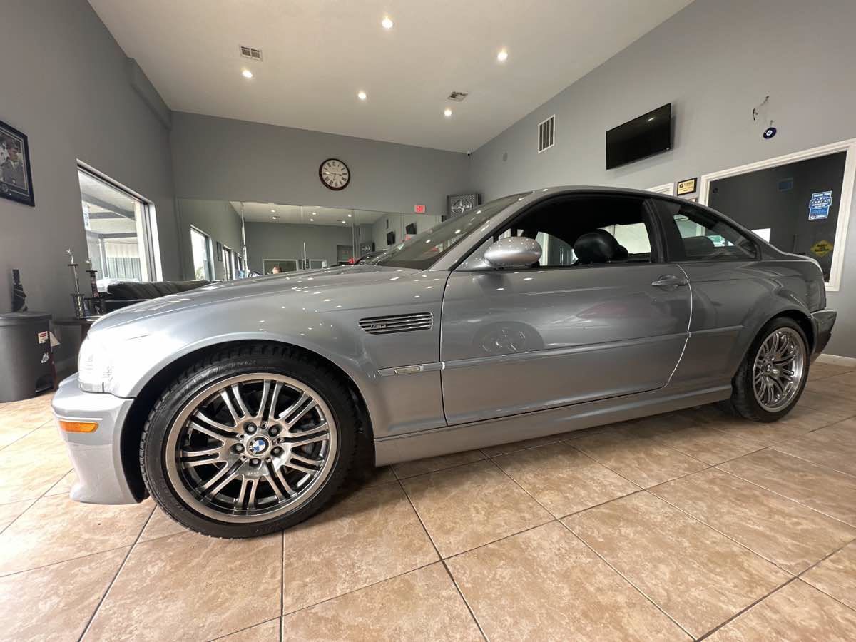 Used 2004 BMW M3 Coupe RWD image 12