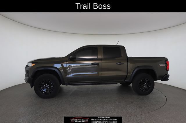 Used 2024 Chevrolet Colorado Trail Boss w/ Technology Package AWD/4WD image 6