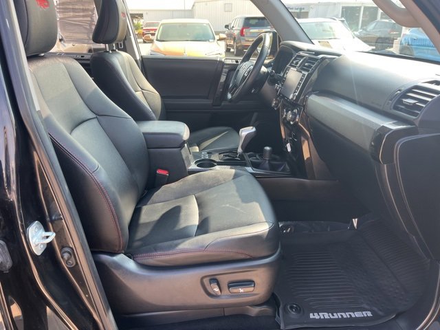 Used 2020 Toyota 4Runner TRD Off-Road Premium image 60