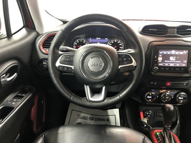 Used 2017 Jeep Renegade Trailhawk w/ Premium Trailhawk Package AWD/4WD image 16