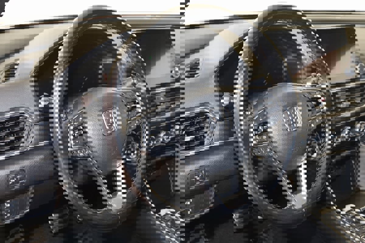 Used 2022 Honda Accord Sport image 6